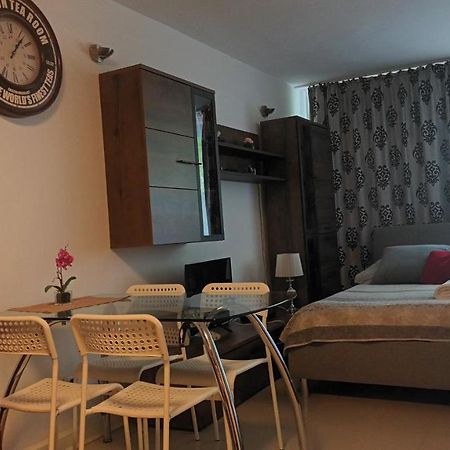 Cherry Apartament W Scislym Centrum Apartman Varsó Kültér fotó