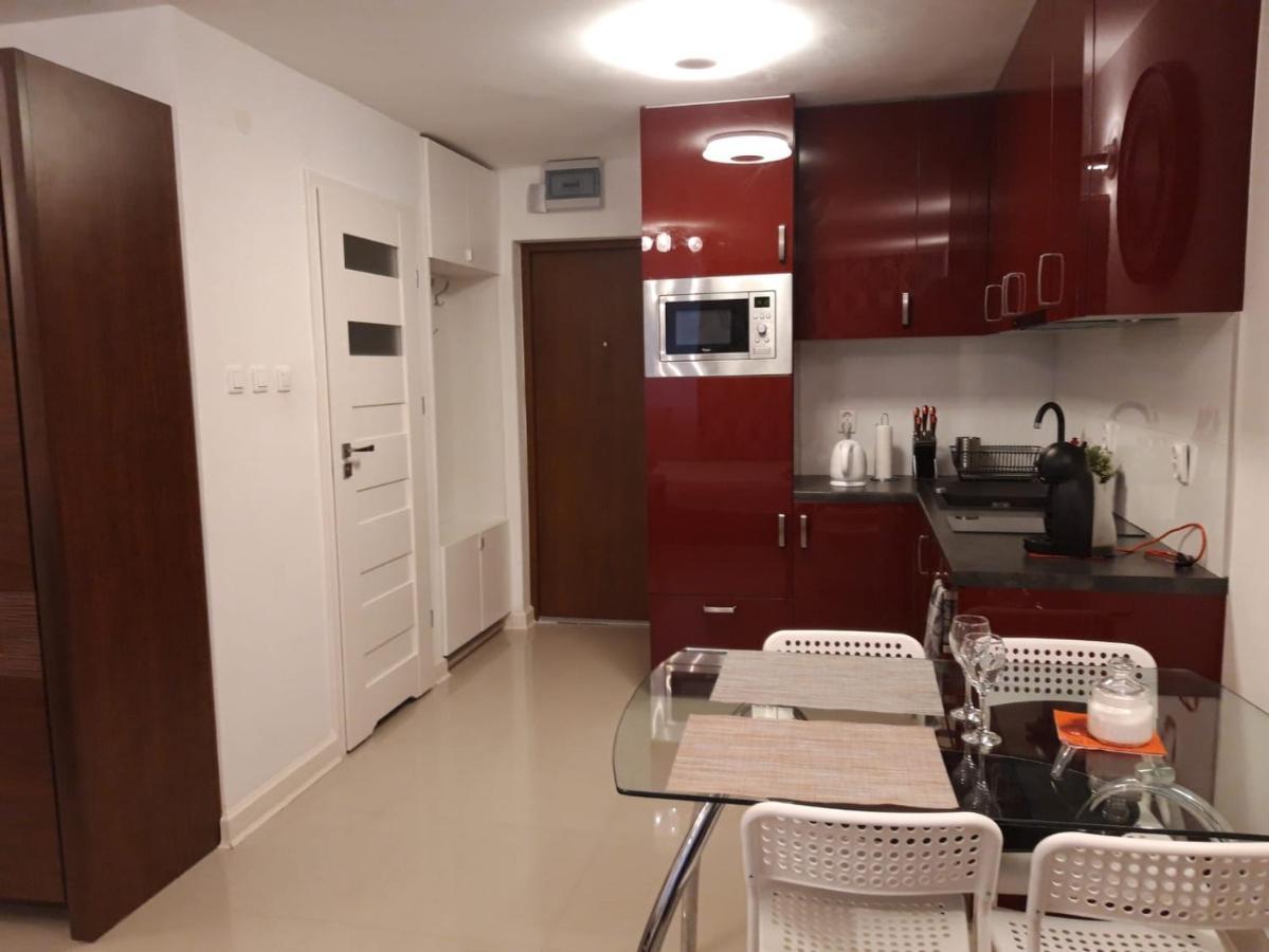 Cherry Apartament W Scislym Centrum Apartman Varsó Kültér fotó